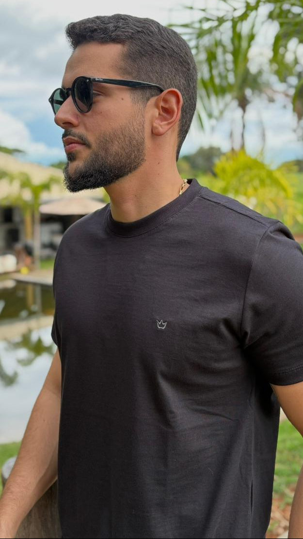 Camiseta Masculina Acesso Basíca Preta